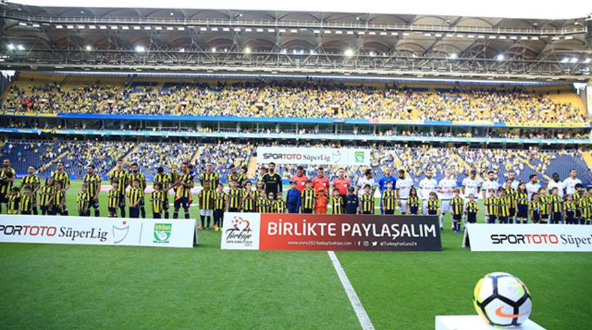 'G&ouml;ztepe gol attı' diyen Fenerbah&ccedil;e taraftarı &Uuml;lker Stadı'nda tartaklandı!