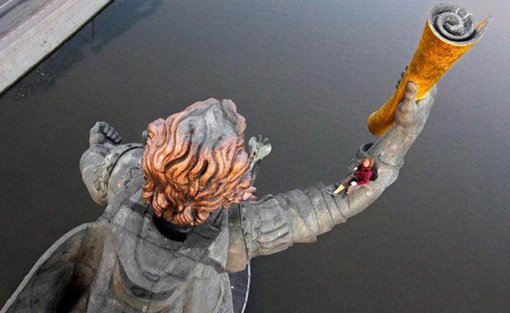 Metrelerce yükseklikte ölüme meydan okuyorlar  G5