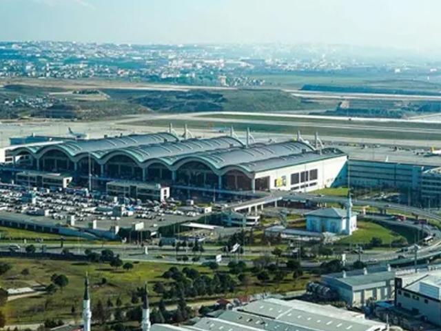Sabiha G&ouml;k&ccedil;en Havalimanı, Londra ağını Gatwick Havalimanı ile g&uuml;&ccedil;lendirdi