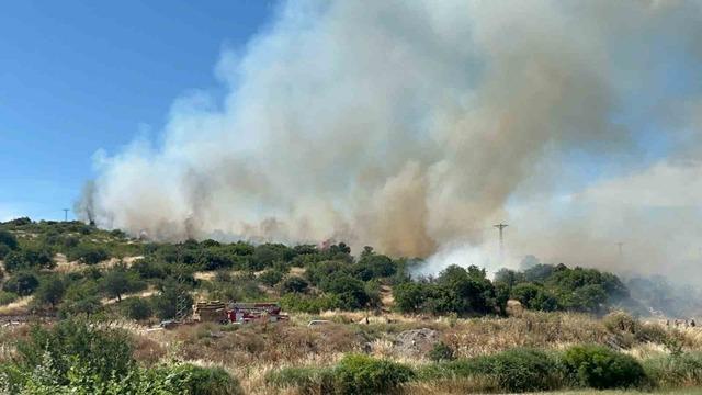 Çanakkale’de bozuk orman sahasında yangın 2
