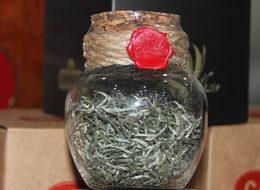 Çaykur, üreticilerden 87 kilo beyaz çay aldı