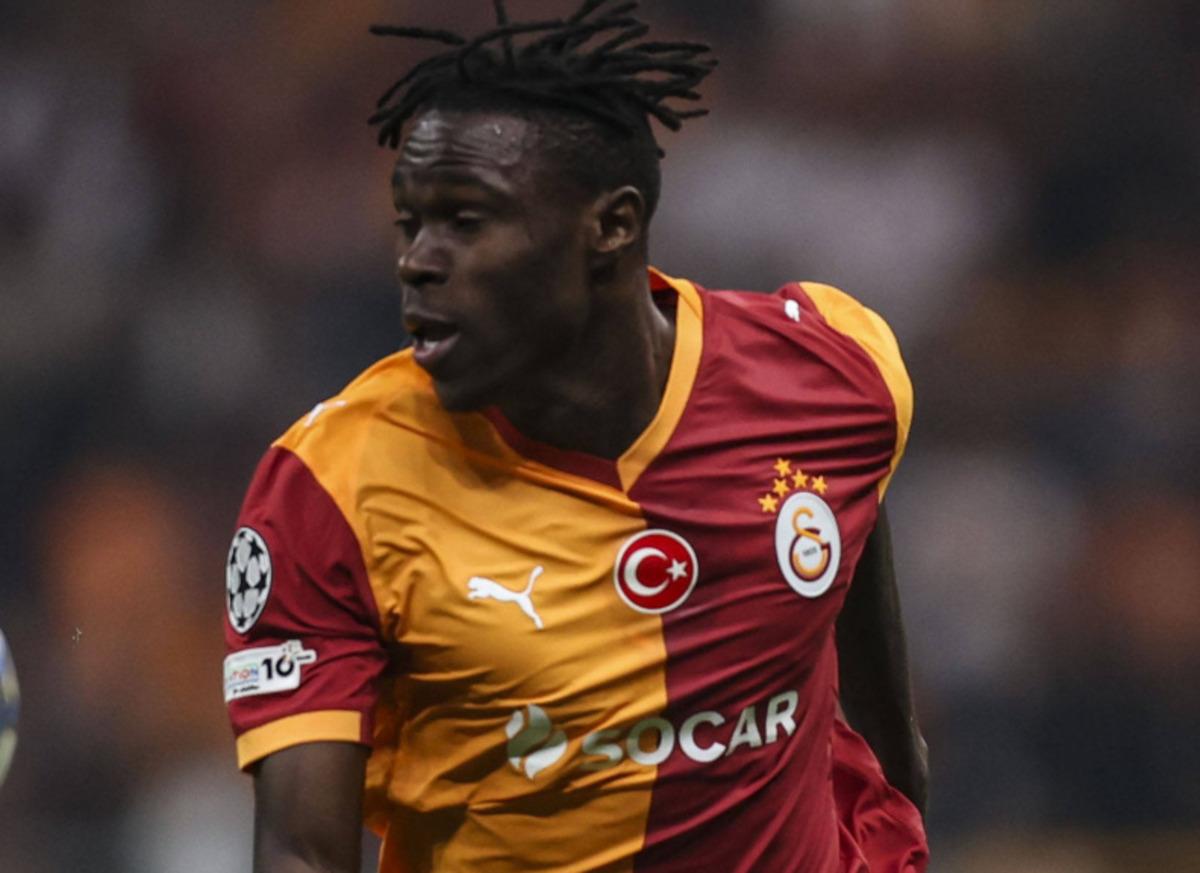 Galatasaray dan Napoli ye tarihi tarife! İki yıldız için 85 milyon Euro... 1