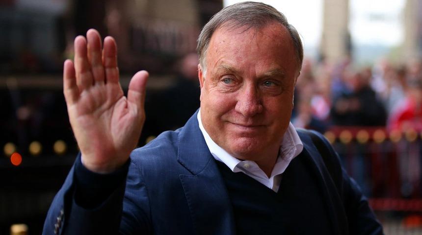 Dick Advocaat'ın takımı Sparta Rotterdam küme düştü