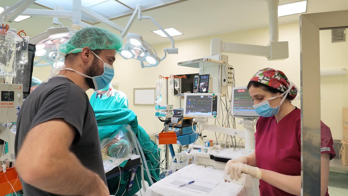 D&uuml;nyanın ilk 8 li &ccedil;apraz organ nakli, Malatya da ger&ccedil;ekleşti 3