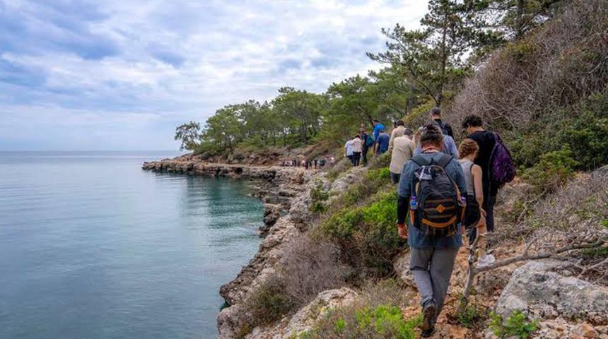 D&uuml;nyanın en g&uuml;zel 10 y&uuml;r&uuml;y&uuml;ş rotası listelendi! Listeye T&uuml;rkiye'den o yol damga vurdu