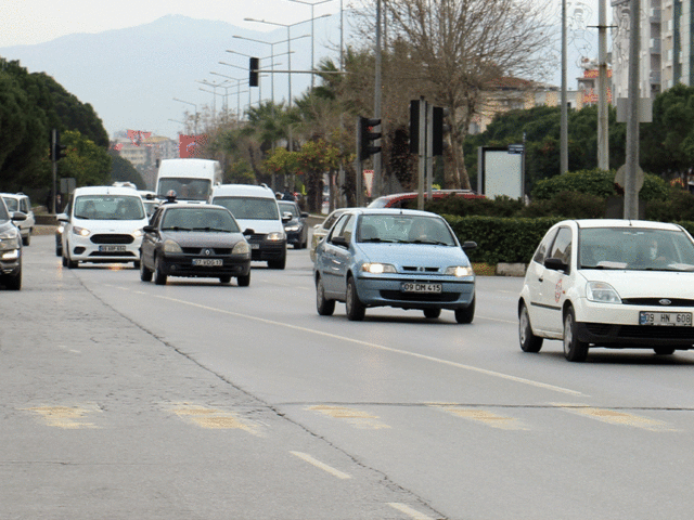 Aydın'da ara&ccedil; sayısı 682 bin oldu