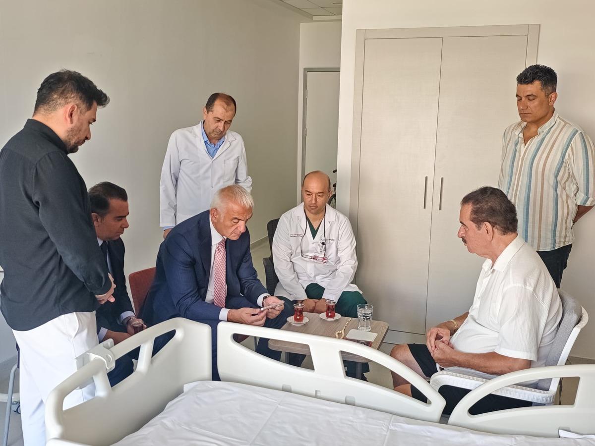 Bakan Ersoy dan İbrahim Tatlıses e geçmiş olsun ziyareti 1