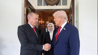 Trump'tan Cumhurbaşkanı Erdoğan'a övgü dolu sözler: Muazzam