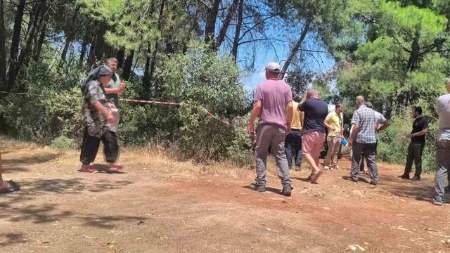 Antalya’da ormanlık alanda bir kişinin cansız bedeni bulundu 4