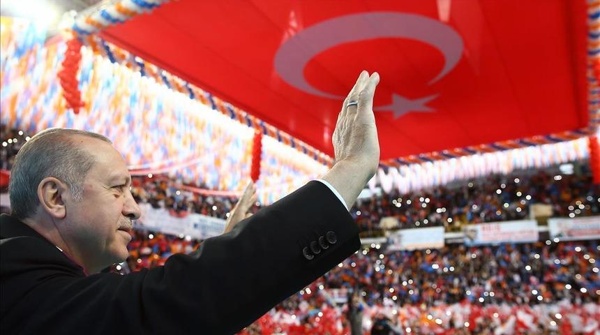 AK Parti'nin se&ccedil;im beyannamesi: Ekonomik ve sosyal seferberlik