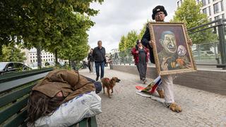 Putin karşıtı Rus sanatçı Polonya'da vurularak öldürüldü