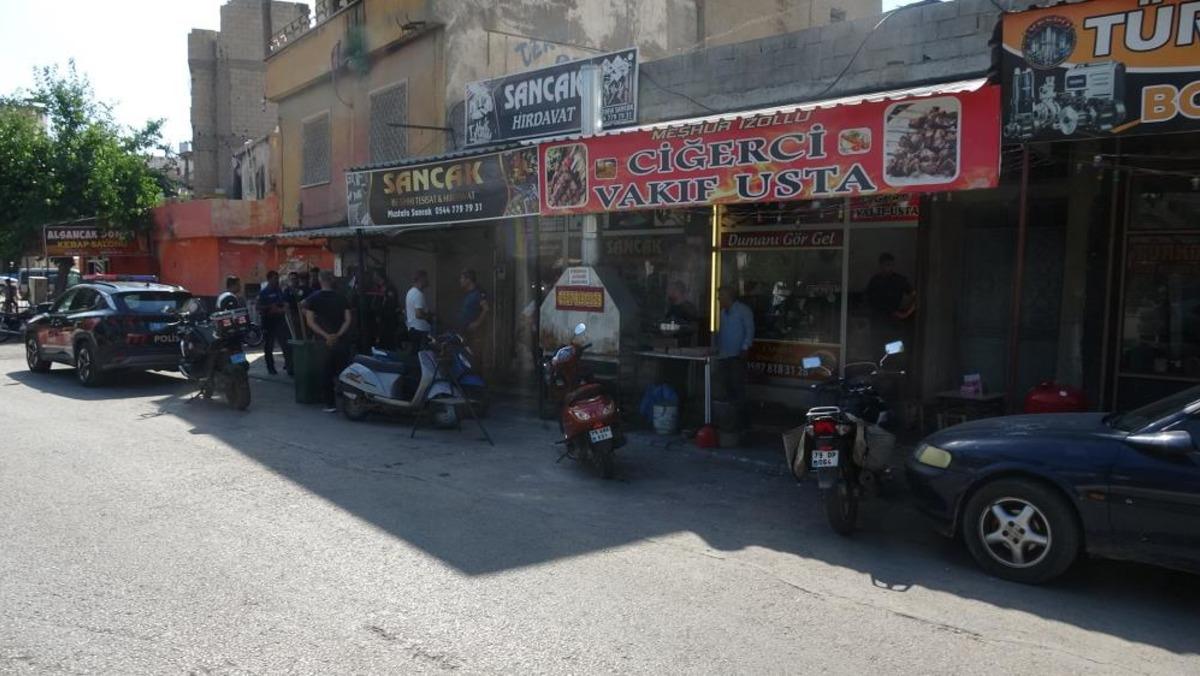 Kilis te kebapçıda silahlı ve bıçaklı kavga: 1 yaralı 3