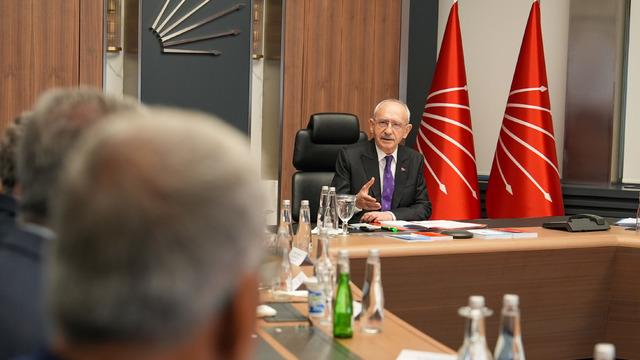 CHP'de kritik gün! Gözler MYK toplantısına çevrildi: Görevden almalar ve atamalar olacak mı?