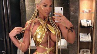 Tosic’in eşi Jelena Karleusa yine yaptı yapacağını!