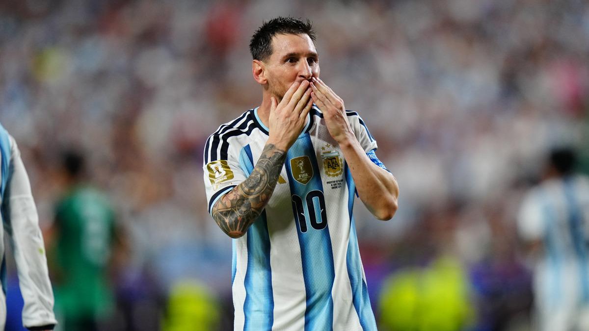 (&Ouml;zet) D&uuml;nya Kupası nda Messi şov! Arjantin den r&uuml;ya gibi başlangı&ccedil; 1