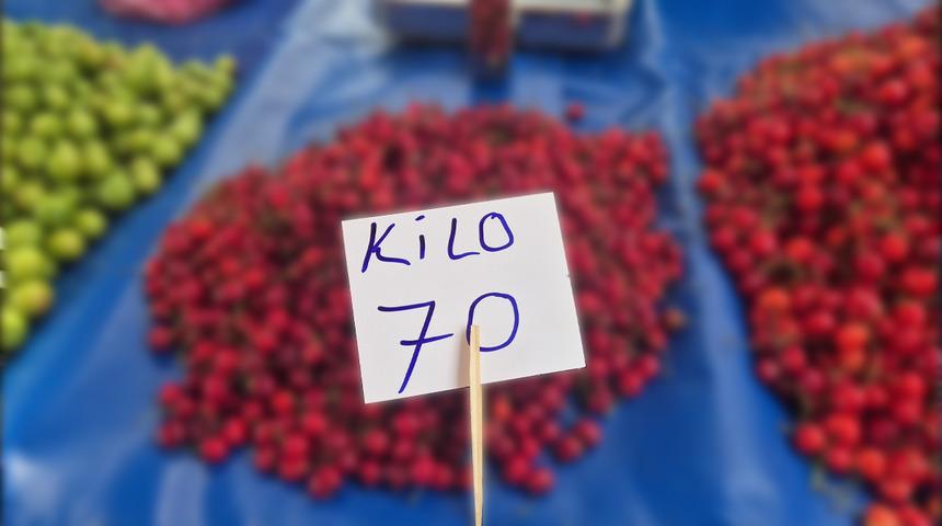 Festivalde 300 TL'ydi, fiyatı 70 TL'ye d&uuml;şt&uuml; '&Ccedil;ok bol'