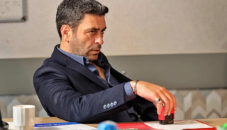 Kars'a gitti! Doğduğu taştan k&ouml;y evini paylaştı