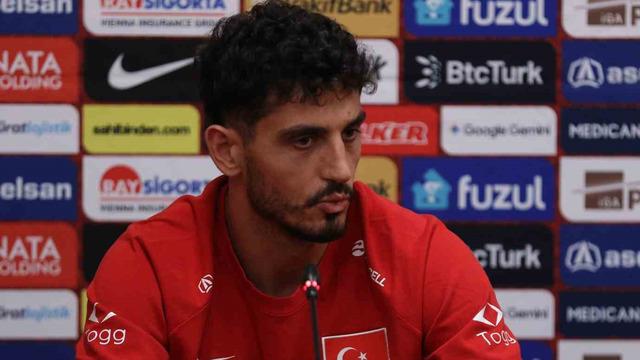 Paraguay maçı öncesi basın toplantısında isyan! "Bir insanın saçına, bıyığına laf etmek çok başka bir boyut"