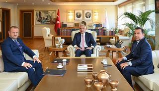 Bakan Ersoy'dan kritik kabul! G&uuml;ndem: Yayıncılık