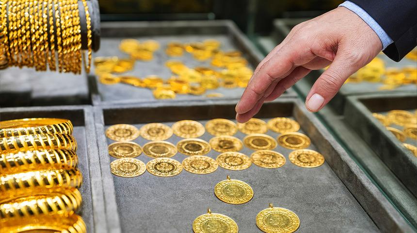 Altın fiyatları ne kadar oldu, d&uuml;şt&uuml; m&uuml; arttı mı? 17 Haziran 2026 gram, &ccedil;eyrek, Cumhuriyet altını...