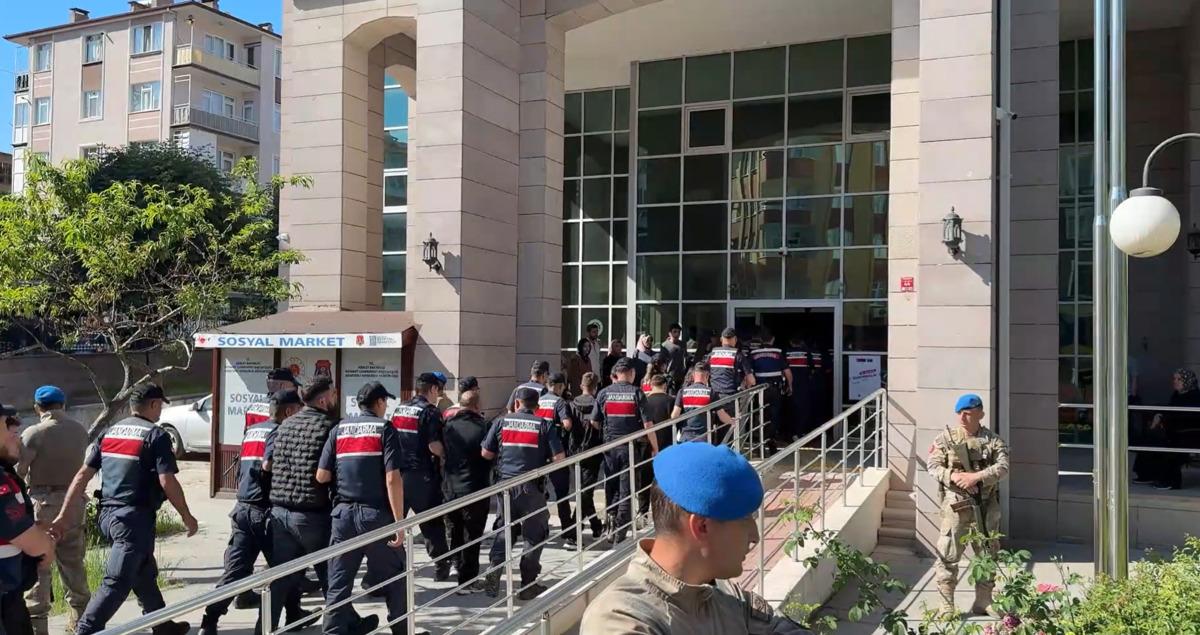 24 ilde dev operasyon: 197 kişi tutuklandı! 22 milyar TL lik hesap hareketliliği... 1