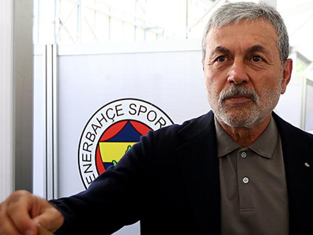 Fenerbah&ccedil;e, Aykut Kocaman'ı a&ccedil;ıklamaya hazırlanıyor! Anlaşma sağlandı
