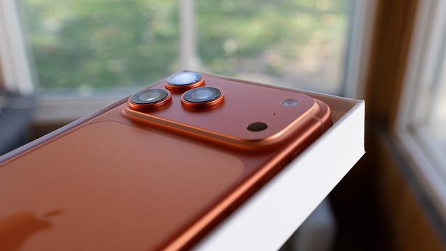 iPhone 18'den yeni haber: Apple fiyatı değiştirmeden o kritik özelliği yükseltiyor!