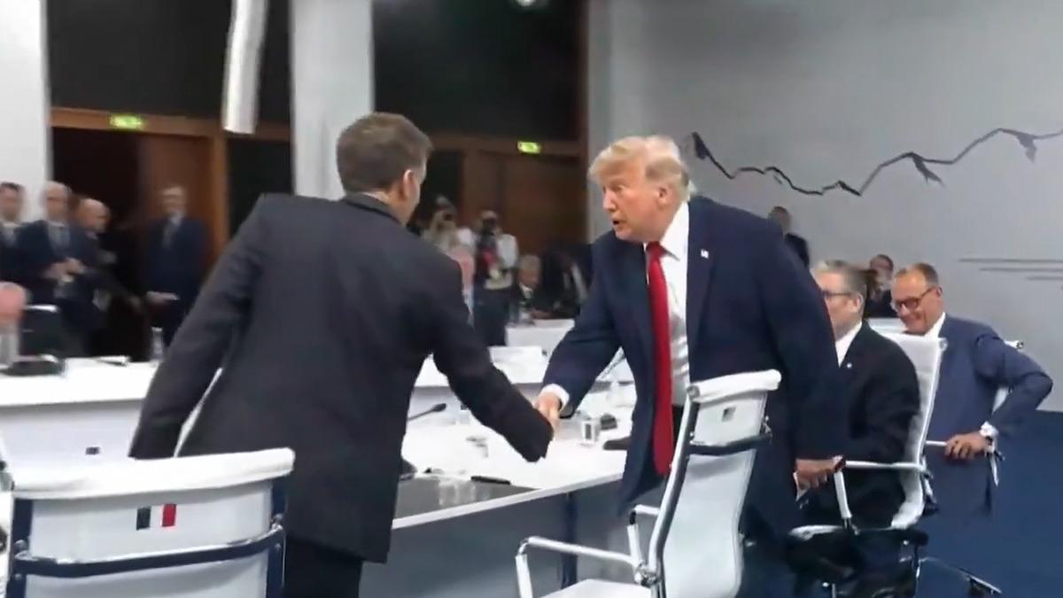 D&uuml;nya liderleri bekledi, Trump ın ilk c&uuml;mlesi olay oldu:  Patron benim  1