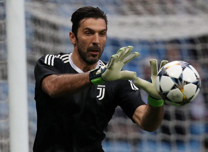 Buffon, Paris Saint Germain'le anlaşmaya vardı G3