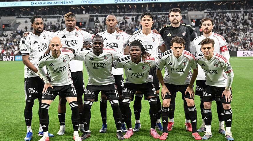 Beşiktaş, UEFA Avrupa Ligi'nde Midtjylland ile eşleşti!