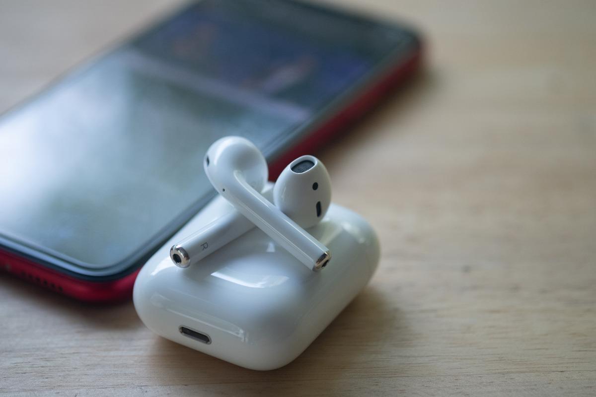 Kameralı AirPods geliyor! Ama&ccedil; fotoğraf &ccedil;ekmek değil, &ccedil;ok başka olacak 1