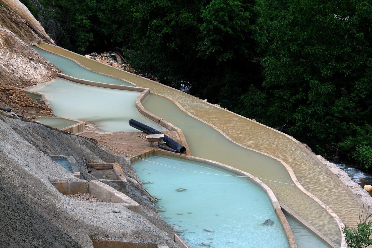 Karadeniz in Pamukkale si: 2 aydır akın akın geliyorlar 4