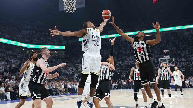 Derbide zafer Fenerbahçe Beko'nun! Beşiktaş Gain'i geçtiler