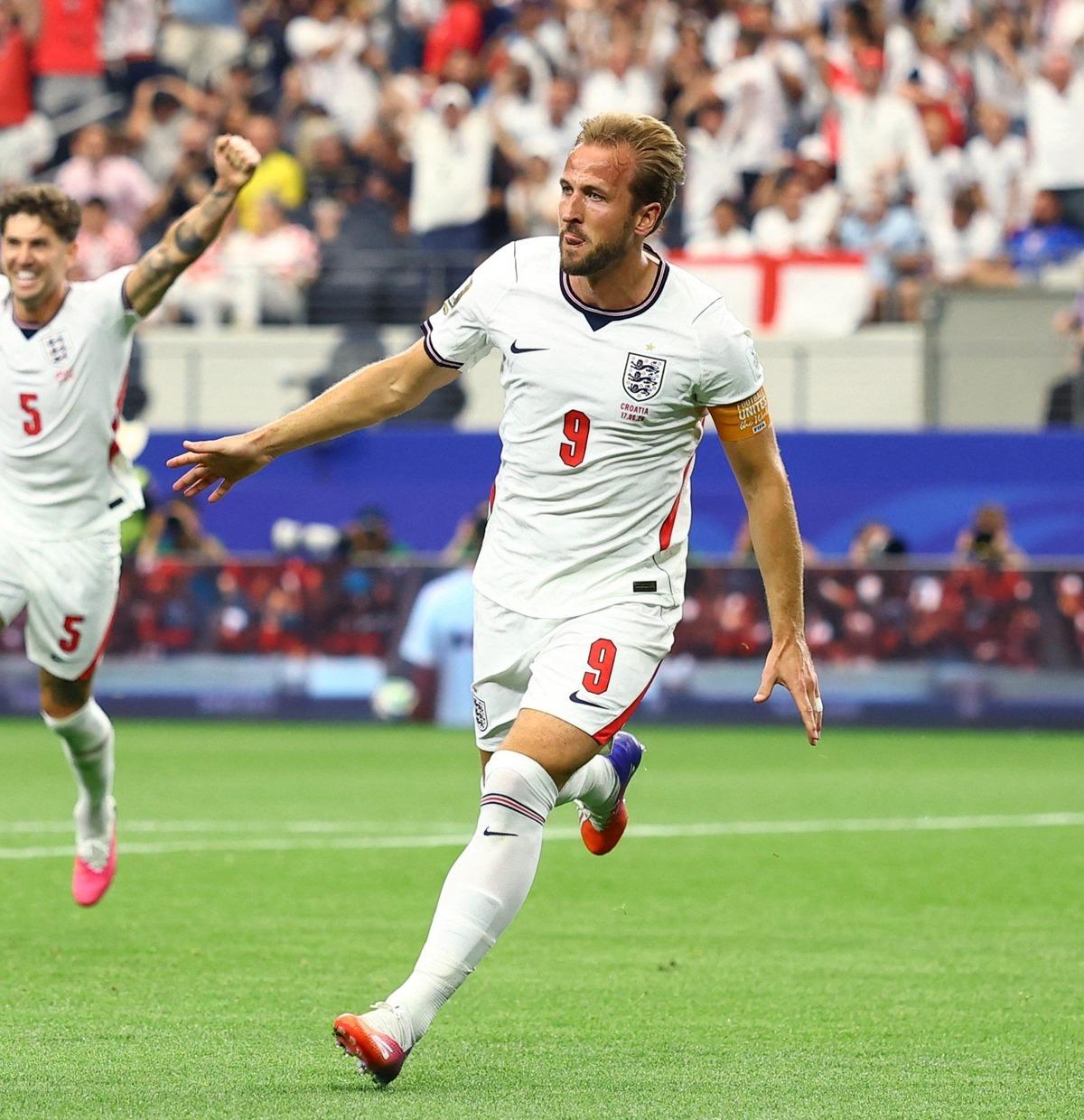 Gol düellosunda sahne İngiltere den Harry Kane in! Ballon d Or a göz kırptı 2