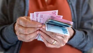 AK Parti kaynaklarından en d&uuml;ş&uuml;k emekli maaşı rakamı 'Altında olmayacak'