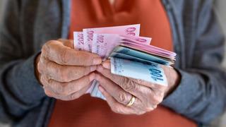 AK Parti kaynaklarından en düşük emekli maaşı rakamı 'Altında olmayacak'