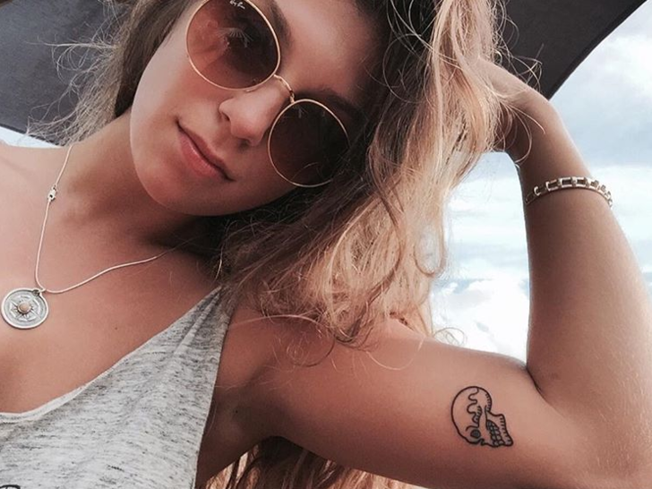 Film karakteri kabusu oldu! Cinsel içerikli binlerce mesaj alıyor G2