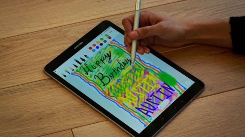 iPad’e rakip tablet!
