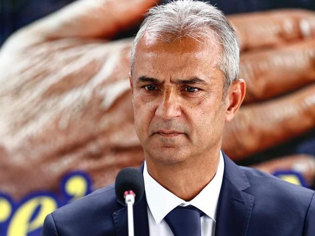 Fenerbah&ccedil;e'nin yeni hocası İsmail Kartal oldu!