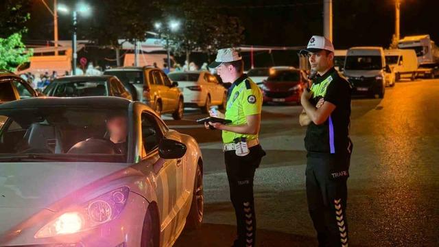 Huzur ve g&uuml;ven denetiminde ara&ccedil;lar tek tek sorgulandı 2