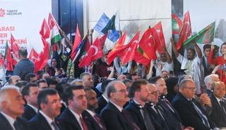 T&uuml;rkiye Bursları Programı'na yoğun ilgi! Bakan Ersoy: "&Uuml;lkelerinizin en g&uuml;&ccedil;l&uuml; temsilcilerisiniz"