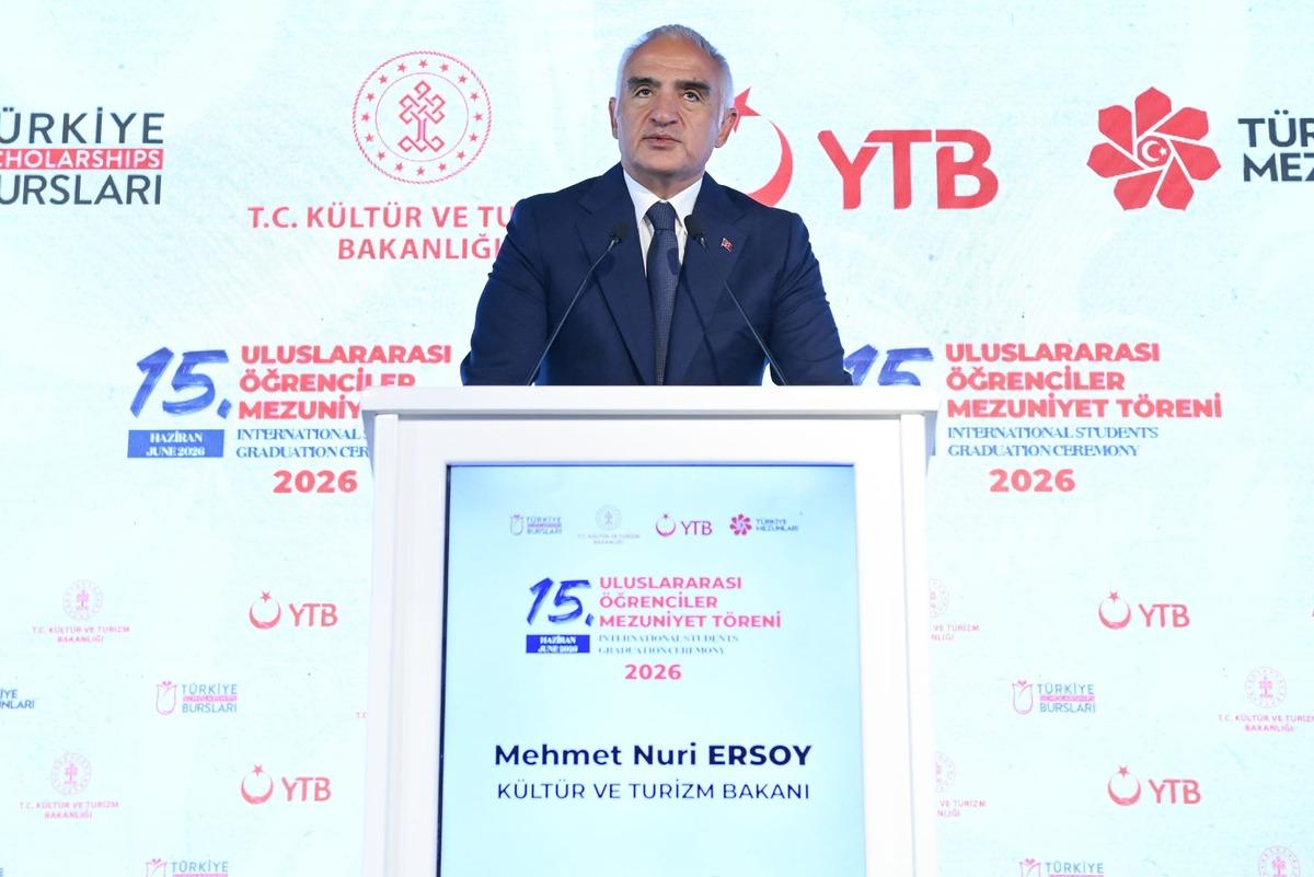 T&uuml;rkiye Bursları Programı na yoğun ilgi! Bakan Ersoy: "&Uuml;lkelerinizin en g&uuml;&ccedil;l&uuml; temsilcilerisiniz" 5