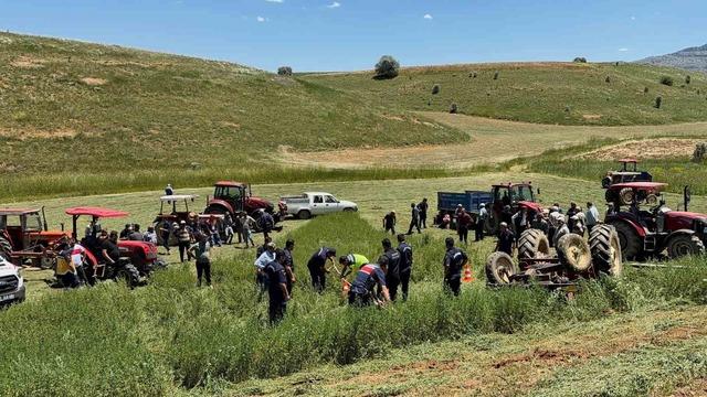 Adana’da traktör kazası: 1 ölü 1