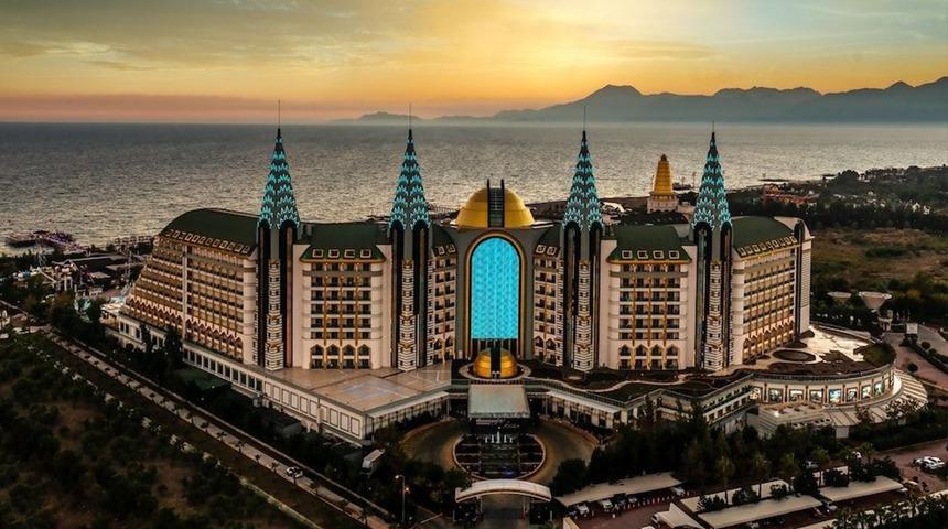 Alman Bild, Delphin Imperial&rsquo;i Antalya&rsquo;nın en iyi otelleri arasında g&ouml;sterdi