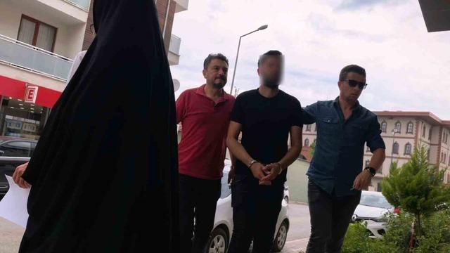 Kayınbiraderi tarafından bı&ccedil;aklanan kişi ağır yaralandı 1