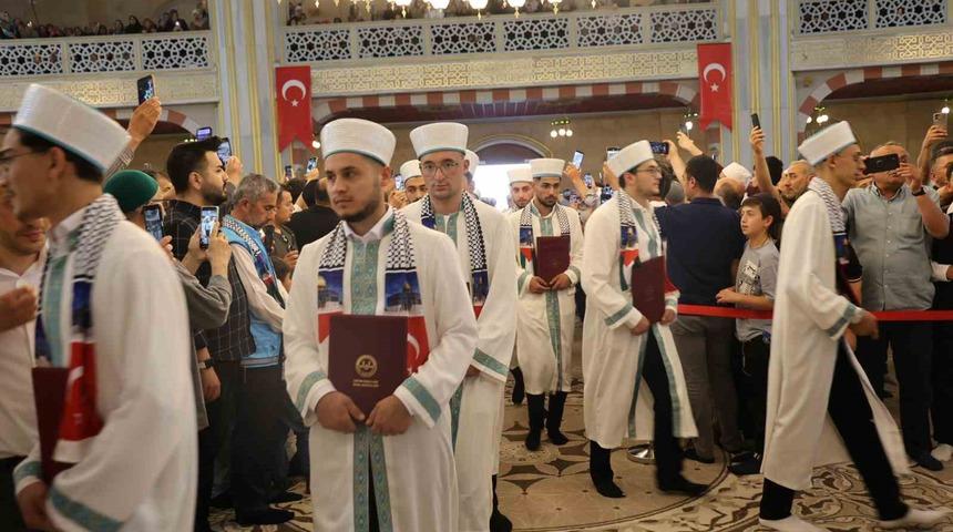 207 hafız icazet belgesini aldı
