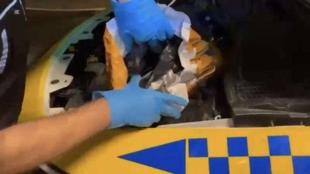 Motor kaputundan 3 milyon liralık metamfetamin ele geçirildi