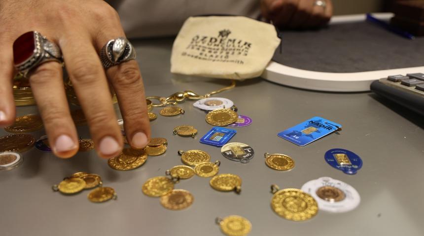 D&uuml;ğ&uuml;n sonrası bozdurmaya gitti, ger&ccedil;eği kuyumcuda &ouml;ğrendi