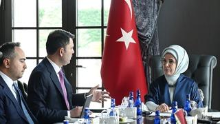 Emine Erdoğan, Çevre, Şehircilik ve İklim Değişikliği Bakanı Kurum ile görüştü
