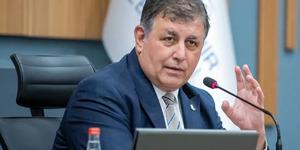 Cemil Tugay CHP&rsquo;den istifa etti